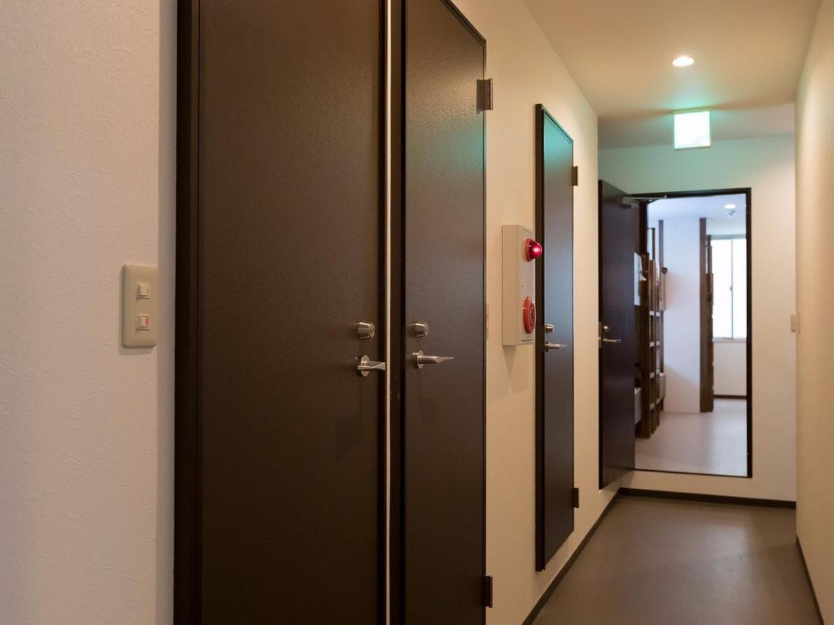 Namba Miyabi Albergue Osaka